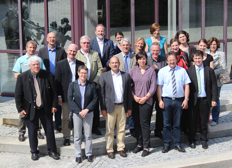 Die Teilnehmenden der ersten Sitzung der ARE-Vet auf einem Gruppenfoto.